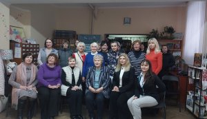 Презентація книги Віри Мельникової  «Моя хата… не скраю!»