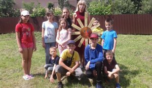 Інтелектуальна розвага «Ростимо маленьких геніїв» у «Бібліотеці під відкритим небом»