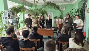 Літературне знайомство «Молоді голоси Погориння» (Тиждень дитячої та юнацької книги  «Українська книга дітям»)