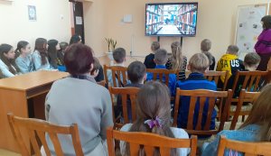 Літературна  гра  «Сторінками улюблених книг» (Тиждень дитячої та юнацької книги  «Українська книга дітям»)