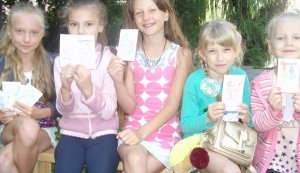 Бібліопіжмурки «Вгадай літературного героя» у «Бібліотеці під відкритим небом»