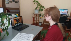 Віртуальна презентація ”Тетяна Лукашевич: барви декоративного мистецтва”