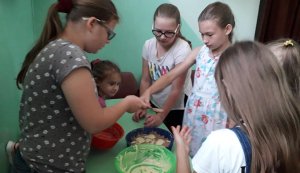 Бібліотечні посиденьки «Прощавай красне літечко»