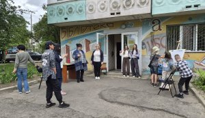 Книжковий пікнік «Бібліодвір зустрічає друзів» (Бібліотека під відкритим небом)