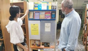 Книжкова розкладка ”Конституція - оберіг державності”