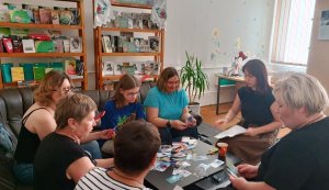Зустріч «Трохи літа для себе: мистецтво відновлення» у межах проєкту «Майстерня створення сенсів ”Коло тепла: 12 кроків до себе”»