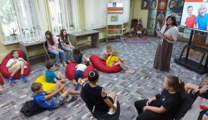 Розважальний мікс «Серпневі пригоди в країні Книжок» (Бібліотека під відкритим небом – 2026)
