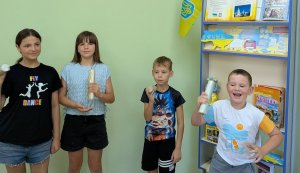 Виставка-інсталяція «Незламні українці» (До Дня Незалежності України)