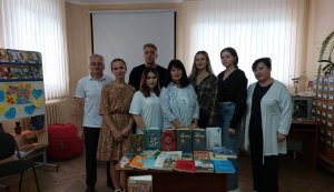 Екскурсія до бібліотеки