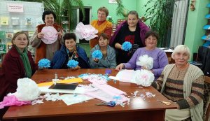 Майстер-клас по виготовленню квітів із гофрованого паперу
