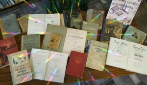 Книжковий флешбек ”В старих книжках заховані скарби”