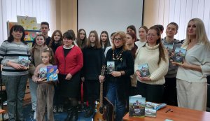 Поетична світлиця «Поезія без укриття» (Національний тиждень читання)