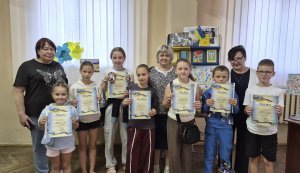 Пиріг єдності «Читаюча родина єднає Україну» (Бібліотека під відкритим небом – 2026)