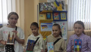 Краєзнавча арт-майстерня «Барви стародавнього Костелу святого Антонія у м. Рівне» (До Дня Міста)