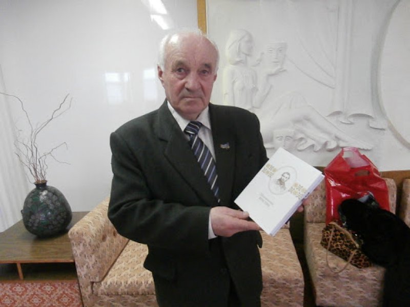 Фільм презентація  «За листком календаря» 81рік від дня народження Євгену Шморгуну